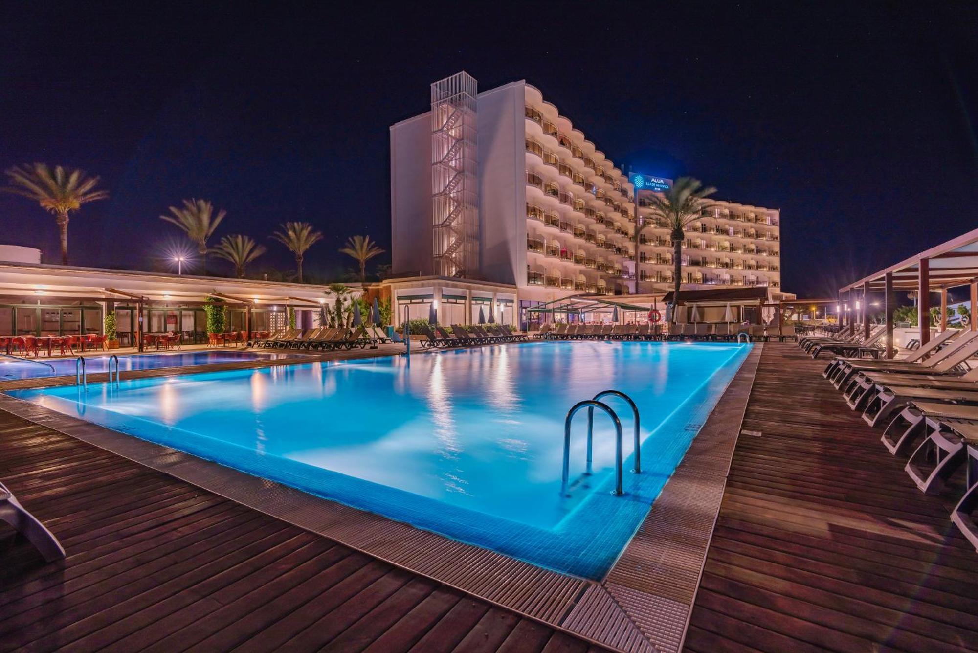 Alua Illa De Menorca Hotel S'Algar Exterior photo